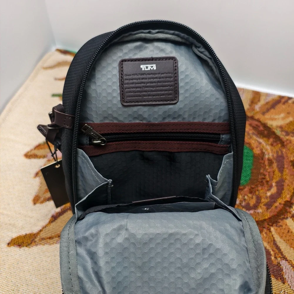 🌺Tumi Alpha Bravo Compact Shoulder Bag|Chest Pack